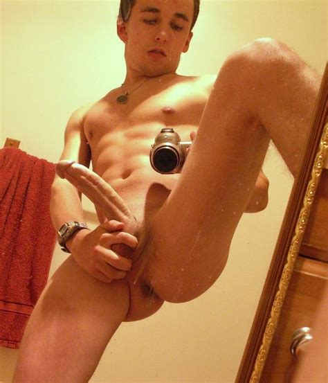 Photo Who Are Your Favorite Big Dick Twinks Page 20 Lpsg