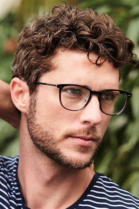 Passing judgment on whether someone else's hair is curly enough is neither useful nor productive for our common goal of bringing out the best in our hair. 30 Best Surfer Hairstyles for Guys | Men's Beach Haircuts ...