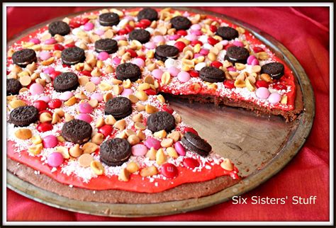 Valentine Brownie Pizza Six Sisters Stuff