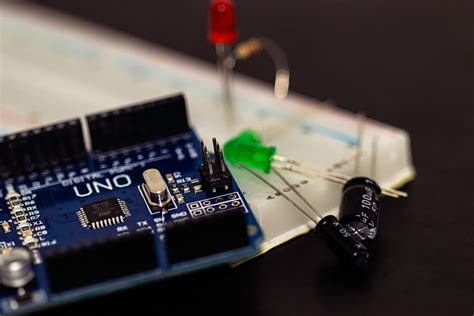 Arduino入門教學課程：閃閃led程式控制 米羅科技文創學院