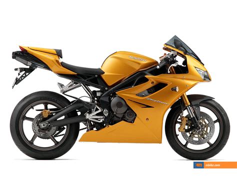 2006 Triumph Daytona 675 Wallpaper