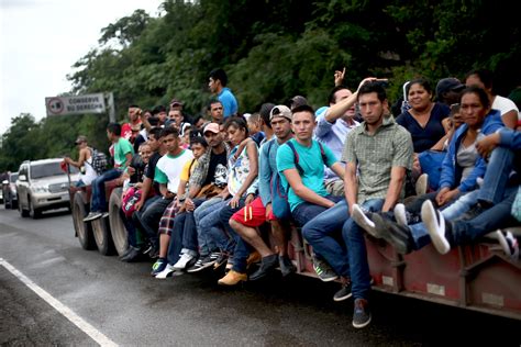 More Honduran migrants seek to join U.S.-bound group in ...