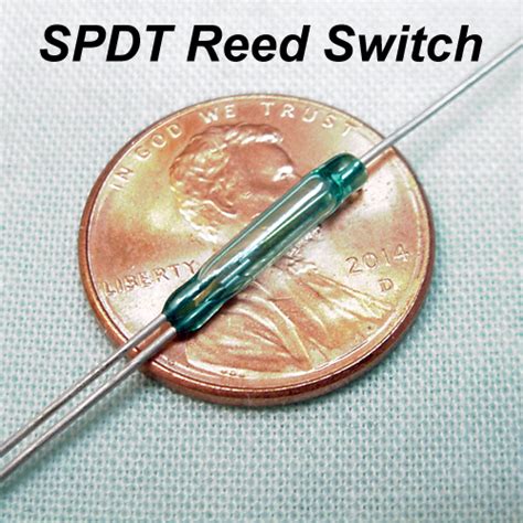 2 Pc Sub Miniature Spdt Single Pole Double Throw Magnetic Reed
