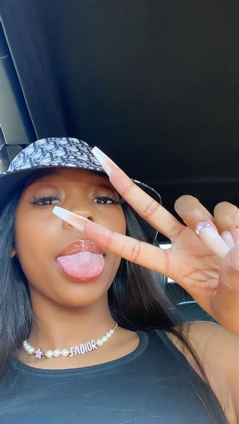 Wifeofomor Black Girl Selfies Pretty Black Girls Pretty Face