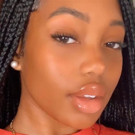 T 🐆 On Instagram “workin On My Aura ” Black Queen Makeup Brown Girls Makeup Pretty Hairstyles