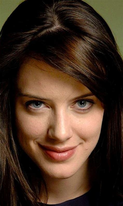 Actress Michelle Ryan Smile 480x800 Wallpaper Woman Smile Beauty