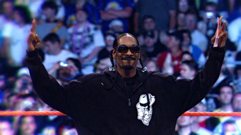 Elimination chamber 2021, cartelera en vivo: How WWE Reacted To Snoop Dogg Being Announced For Dynamite ...