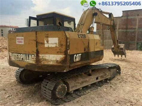 05m³ Excavator Caterpillar E120b In Chittagong 05m³ Semi Auto