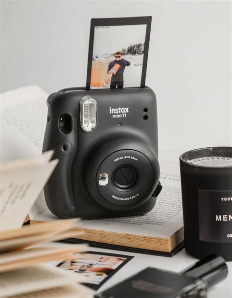 Fujifilm Instax Mini 11 Charcoal Gray Instant Camera Charc 16654786
