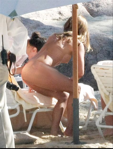 Jennifer Aniston Nude Pics Porn And Sex Scenes