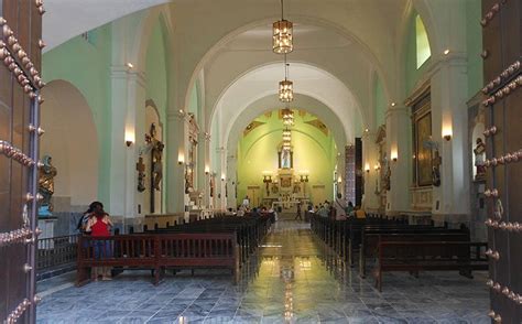 La Iglesia María Auxiliadora o Capilla de las Carmelitas ...