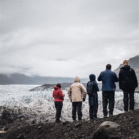 A Guide To Visiting Iceland In October — Traverse Journeys Travel