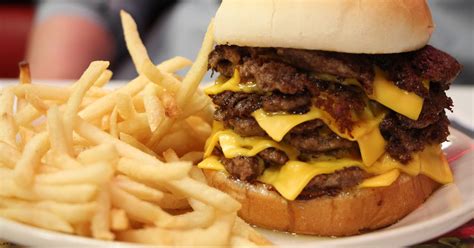 Steak 'n shake was founded in february 1934 in normal, illinois; The Steak & Shake 7x7 Burger - Seven-patty, 1330-Calorie ...