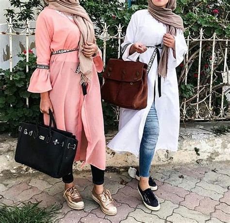 pin by rodeeyah on hijab outfits hijabi outfits casual muslimah fashion outfits hijab trends
