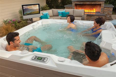 Hot Tub Entertainment Systems Tv Music For Hot Tubs Hot Spring Spas