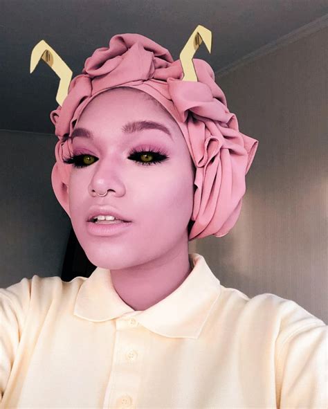This Muslim Beauty Blogger Styles Her Hijab With These Amazing Anime