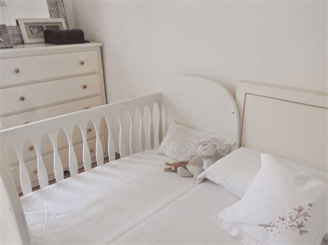 Proceeds from that sale help habitat for humanity provide a decent place to live for people in your community and around the world. cuna+colecho.jpg (1600×1200) | Childrens bedrooms, Baby ...