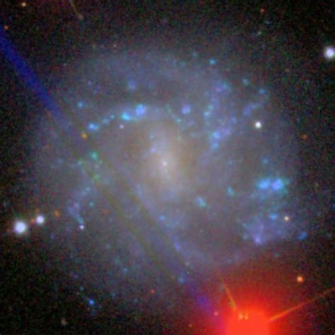 Imagem da galáxia ngc 2608 tirada pelo telescópio hubble. Galaxia Espiral Barrada 2608 : 7 Ideas De Hidra Nebulosas Galaxia Espiral Constelaciones / Es ...