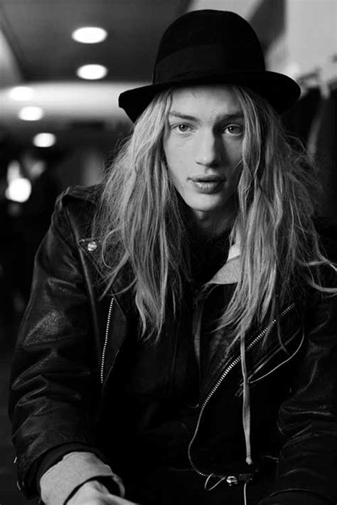 It looks stylish and is fun to use. Guys with Long Blonde Hair | The Best Mens Hairstyles ...
