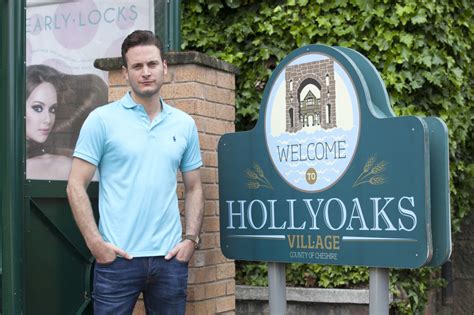 gary lucy discusses hollyoaks return