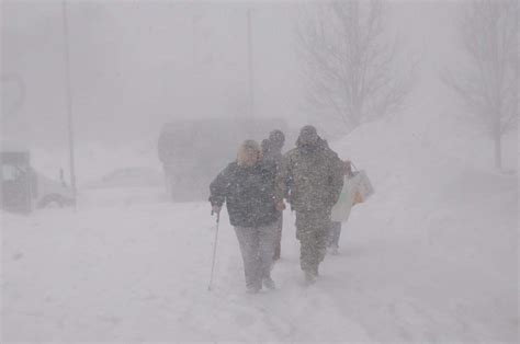 What Is A Blizzard Facts In Information On Snowstorms And Blizzards