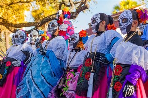 Las 15 Fiestas Tradicionales De México Más Importantes
