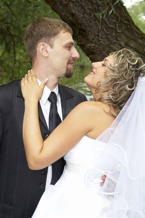 Couple On Their Wedding Day Stock Image Image Of Beautiful Husband 3006343