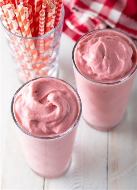 Simple Strawberry Smoothie Recipe A Spicy Perspective