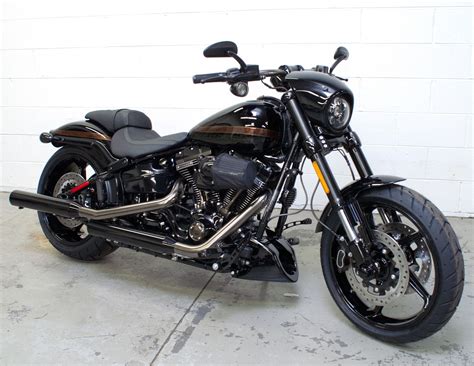 The All New 2016 H D Cvo Pro Street Breakout Is In Stock Harley