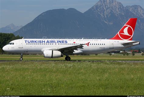Tc Jui Turkish Airlines Airbus A320 232 Photo By Roland Winkler Id
