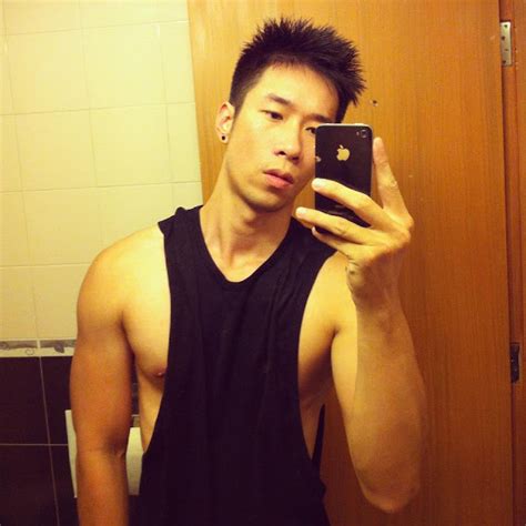 Welcome To The World Of Simon Lover Hot Vietnamese Hunk Tran Hung