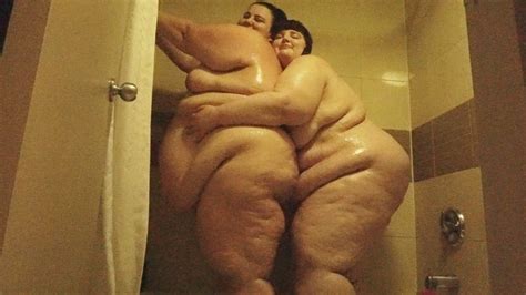 Bbw And Ssbbw Caught Making Out In Shower Bbw Marzipan Clips4sale