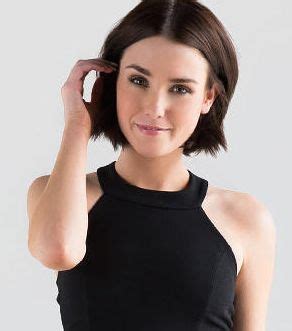 In fact, one of the cutest short straight hairstyles is red hair with bangs that are parted in the middle. s-media-cache-ak0.pinimg.com 564x 25 2c 18 ...