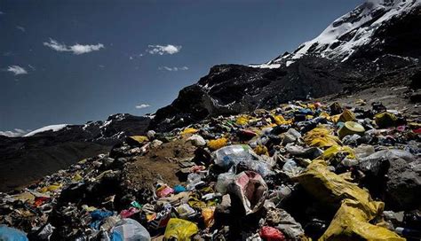 Mount Everest Becomes Worlds Highest Rubbish Dump Report