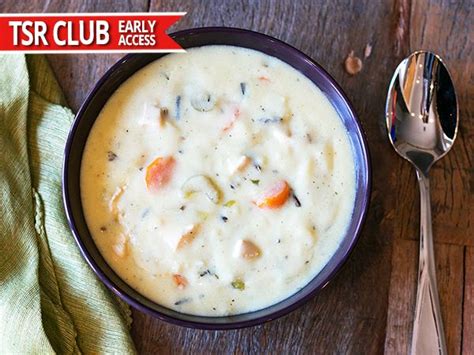 It's the perfect dish when you're feeling under the weather. Panera Bread Cream of Chicken and Wild Rice Soup | Rice ...