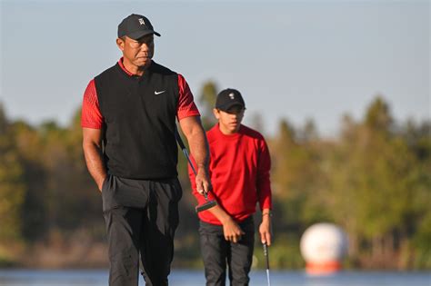 Tiger Woods Son Charlie Dominates Junior Golf Tournament SBNation Com