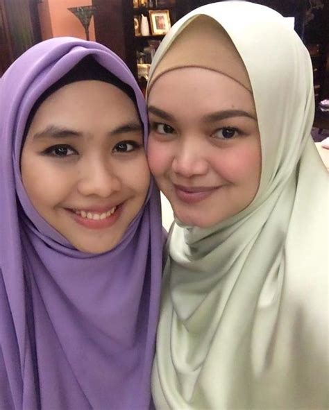سيتي نورهاليزا بنت تارودين ; Profil dan Biodata Siti Nurhaliza Plus Foto Lengkap