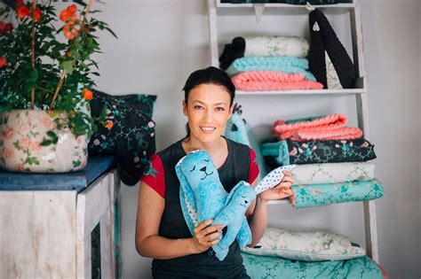 Z domów dziecka, które odwiedzam z zespołem. Magdalena Różdżka zaprojektowała tekstylia dla dzieci | Modny-Dom.pl