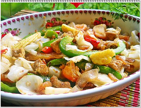 Rasanya gurih dan cocok disandingkan dengan lauk apa saja. ..Cooking with soul.....: SAYUR GORENG TEMPE