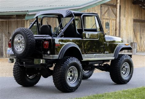 1980 Jeep Cj 7 Laredo V8 4 Speed For Sale On Bat Auctions Sold For