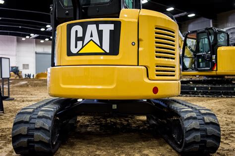Khl Global Construction Equipment Market Down 162 Cat Retains No 1