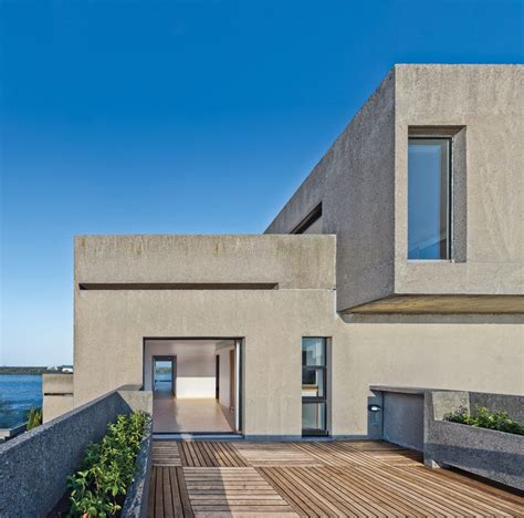 Moshe Safdies Private Residence At Habitat 67 Opens To The Public
