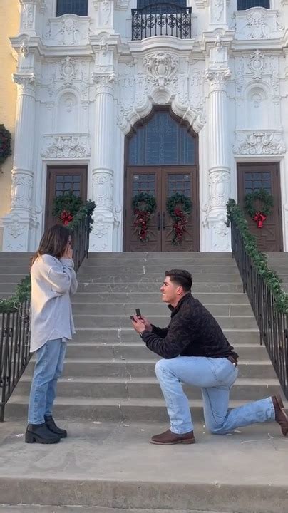 Guy Turns Photoshoot Into Surprise Marriage Proposal For Girlfriend