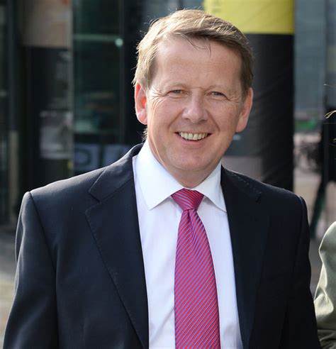 Bill turnbull has described dealing with cancer every day as relentlessly boring and admitted he asked doctors to stop his unbearable chemotherapy. Susanna Reid congratulates Dan Walker on BBC Breakfast ...