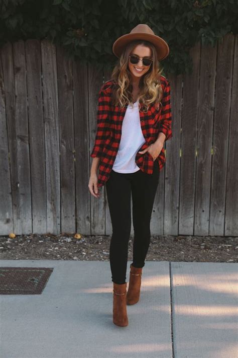 Here's some of the most amazing and fresh outfit ideas for this spring.