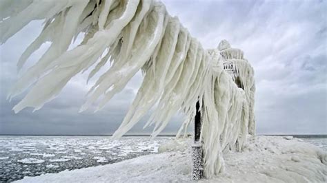 50 Surreal Landscapes On Earth Photos Lake Michigan Lighthouses