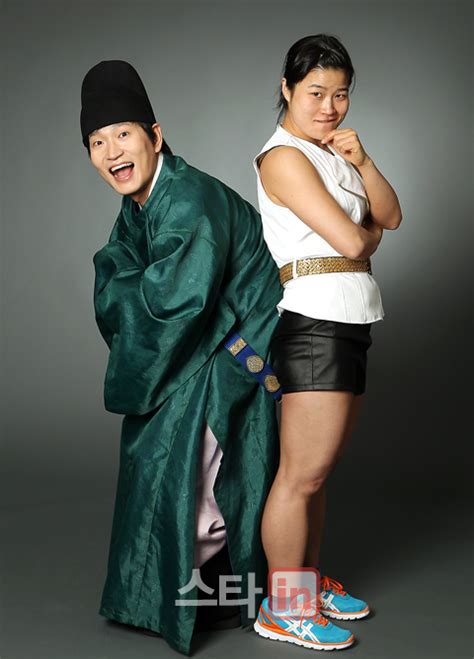 서울 서초구 반포한강공원에서 실종됐다가 닷새만에 숨진채 발견된 손정민(22)씨와 함께 현장에 있었던 친구 a씨의 것으로 추정되는 아이폰 휴대. 정시아 글래머",♣ '섹시미녀.(元) ,♡정시아 글래머 iertf :: 영 ...