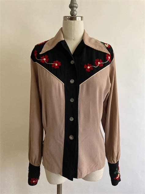 1940s Gabardine Two Tone Embroidered Western Shirtco Gem