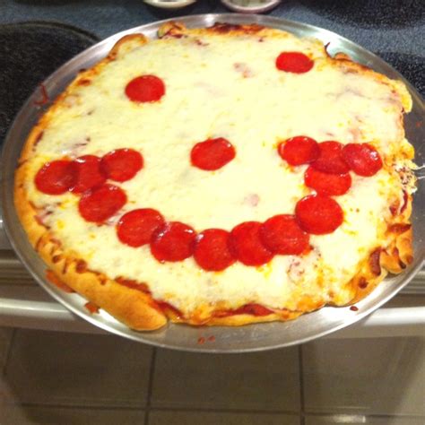 Smiley Face Pizza Make Your Own Pizza Pizza Night I Love Food