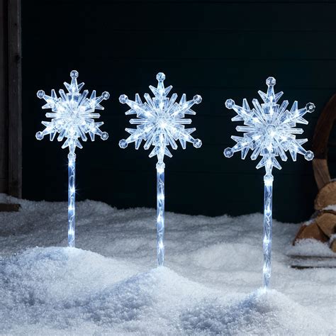 Set Of 3 Snowflake Cool White Led Outdoor Christmas Holiday Pathway